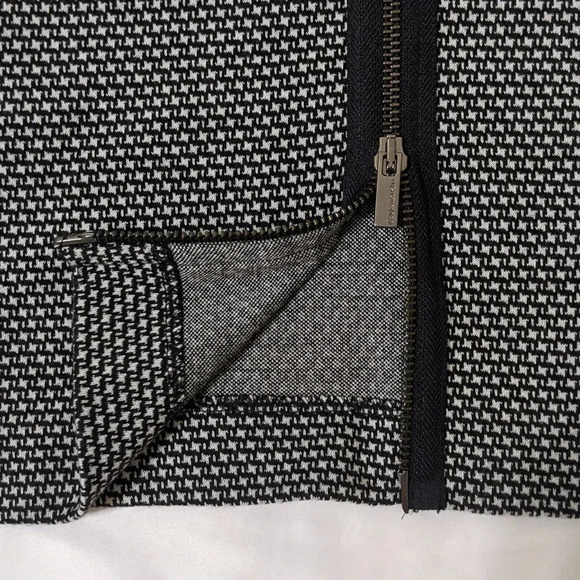 BCBGMaxAzria Pencil Skirt, Color Black/White Size XS - Picture 9 of 12